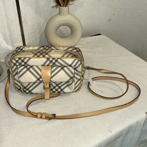 BURBERRY Crossbody Bag